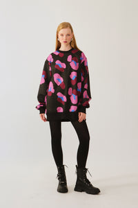 The Oversized Sweatshirt - Black Leopard