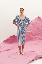 Load image into Gallery viewer, The Bow Dress – Raya
