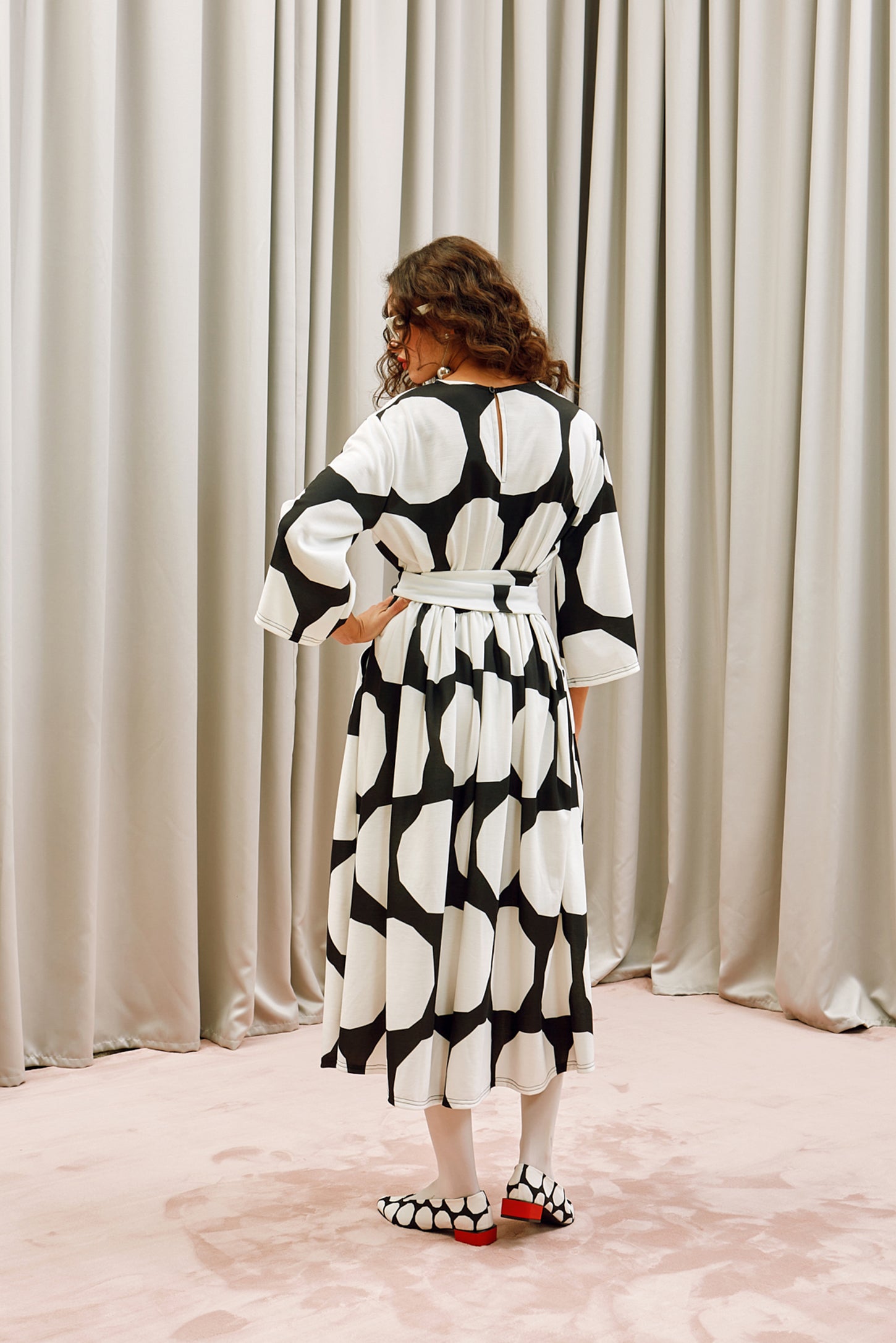 The Long Dress - Dot