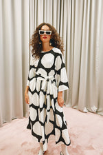 Load image into Gallery viewer, The Long Dress - Dot
