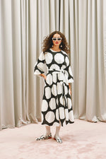 Load image into Gallery viewer, The Long Dress - Dot
