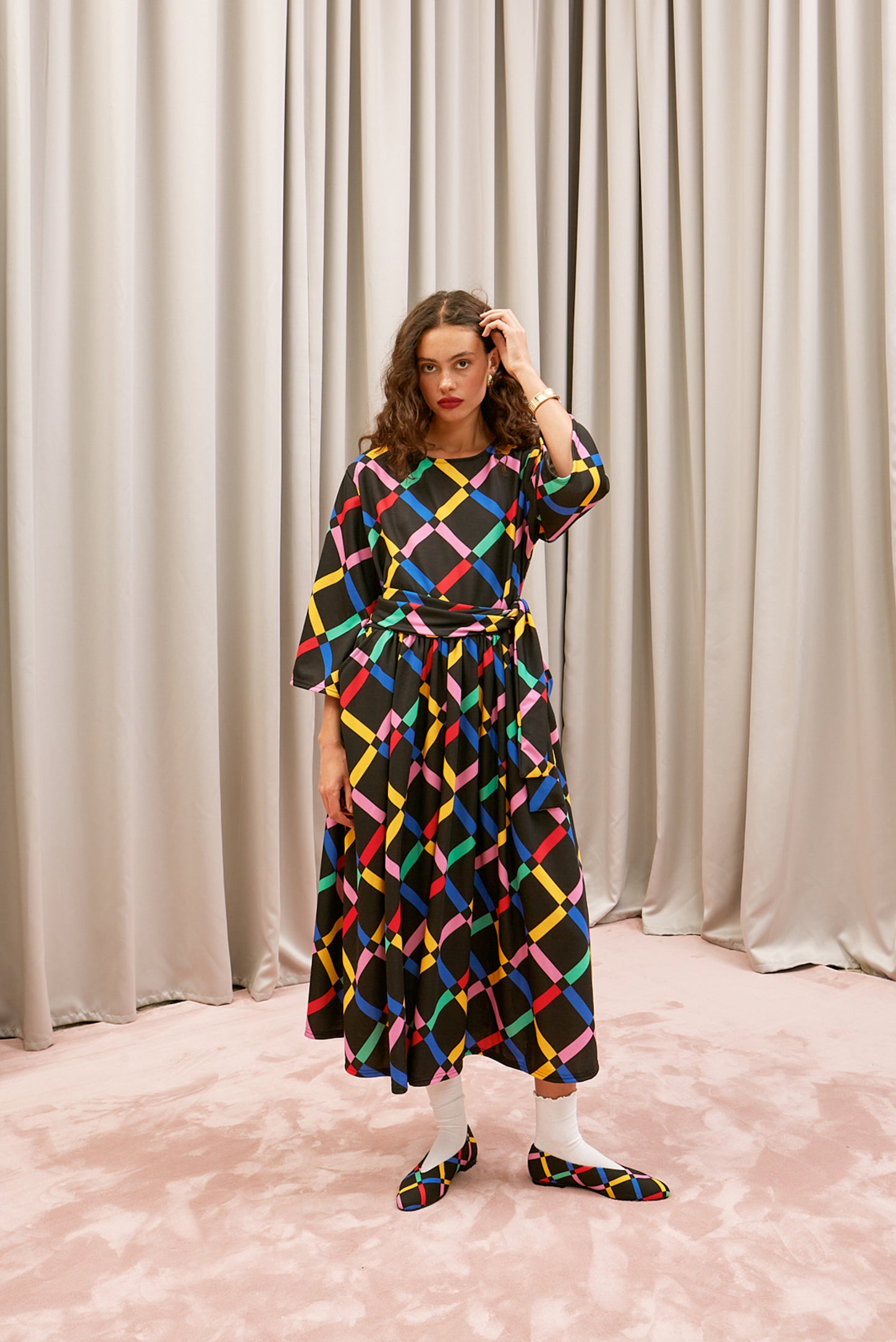 The Long Dress - Iris