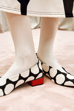 Load image into Gallery viewer, The Dot pumps

